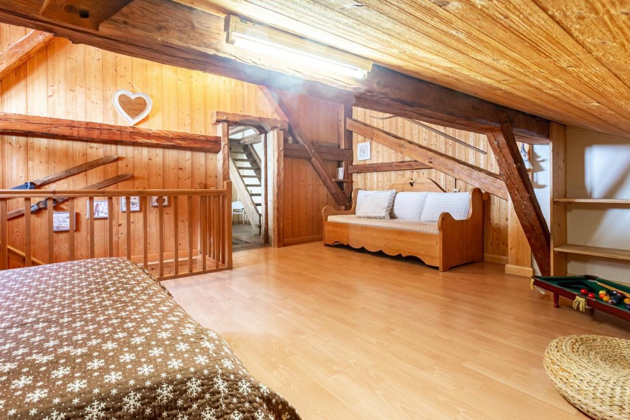 Apartament La Ferme Des Cousines Saint-Sigismond  Zewnętrze zdjęcie
